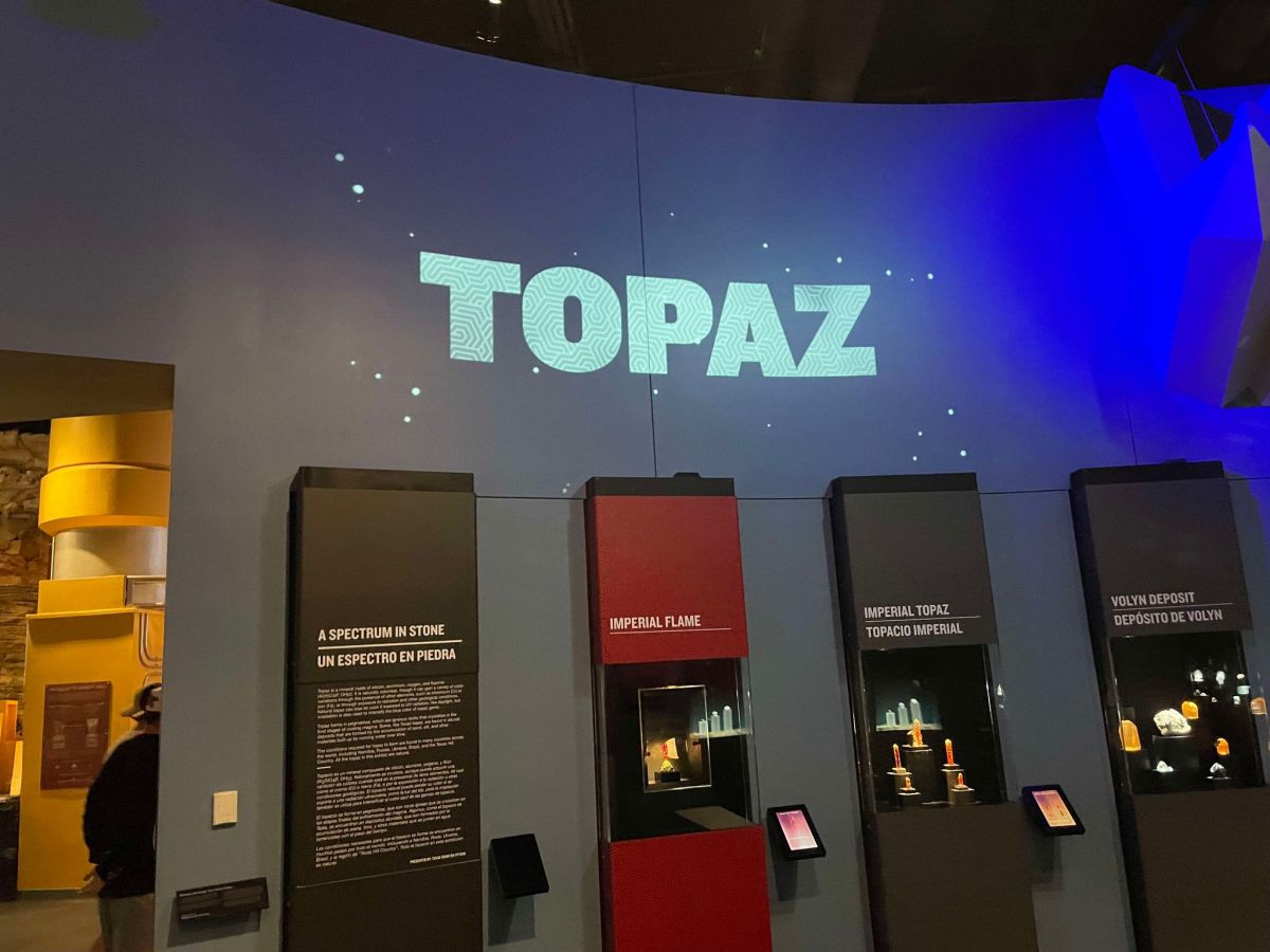 Topaz: a spectrum in stone